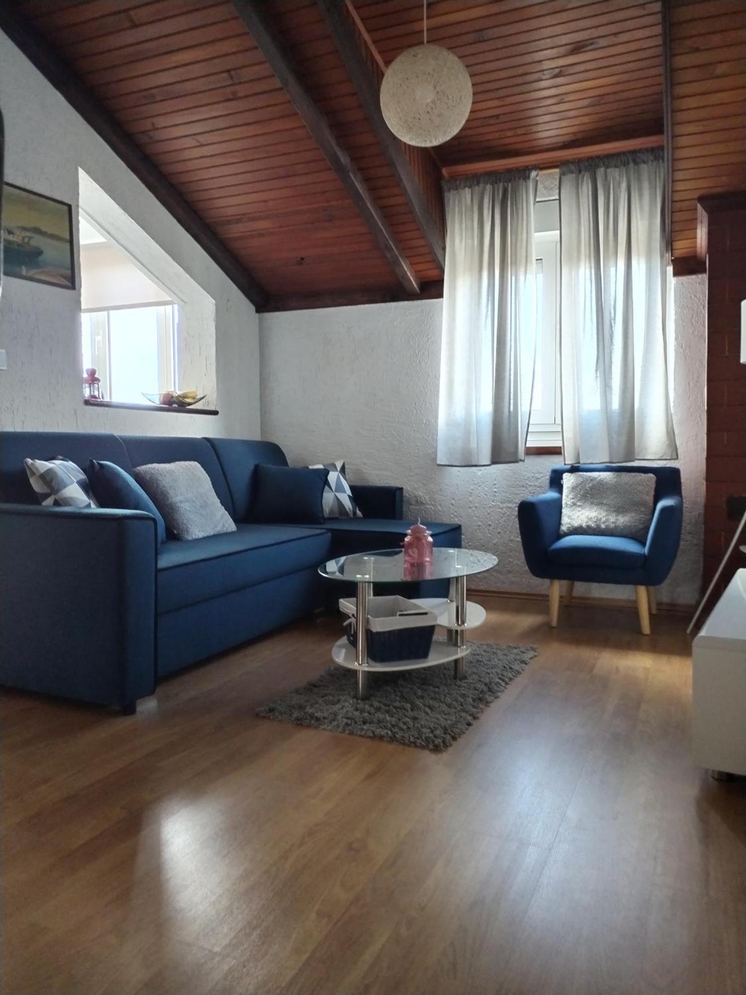Ana Apartment